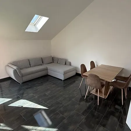 Apartment In Laatzen! Contactless Check-In Hannover Buitenkant foto